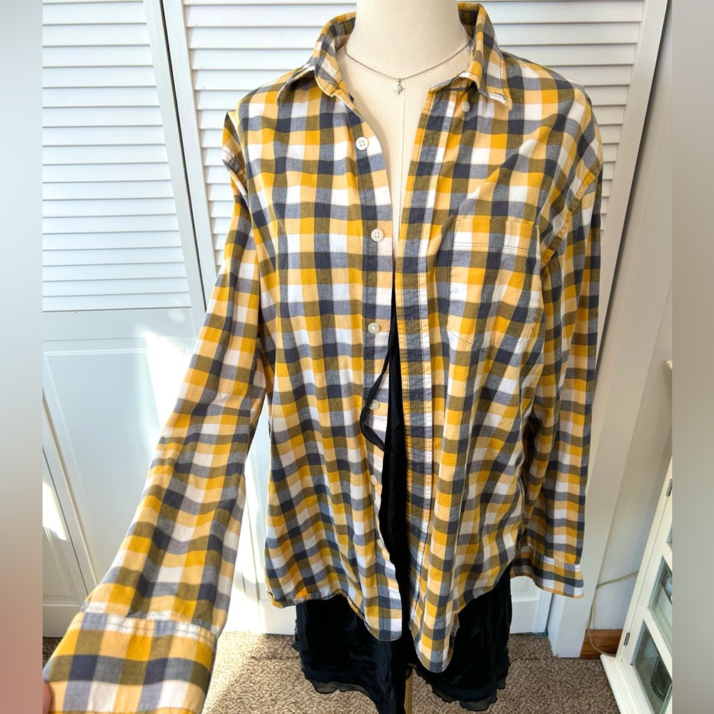 SOLD💗 Old Navy Yellow & Gray Everyday Shirt Regular Fit Flannel | Long Sleeve